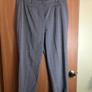 Dressbarn 18 w plus dress pants gray plaid